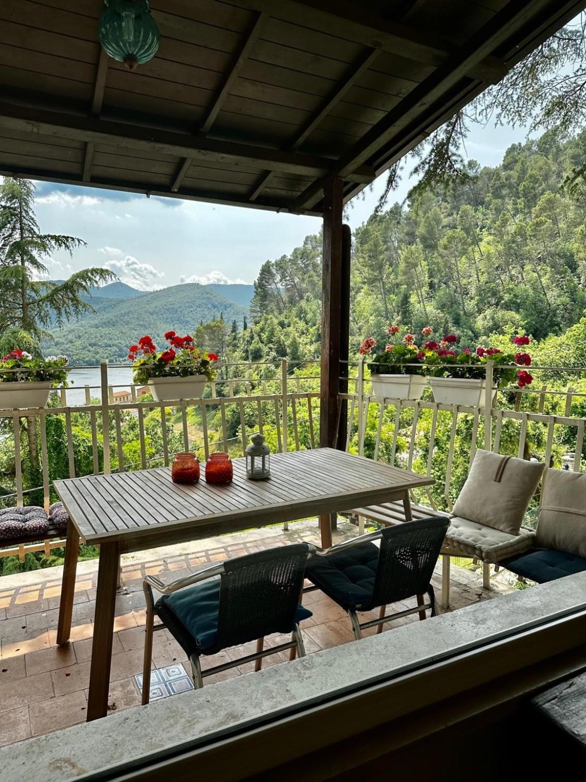 Villa Bianca Piediluco Eksteriør bilde